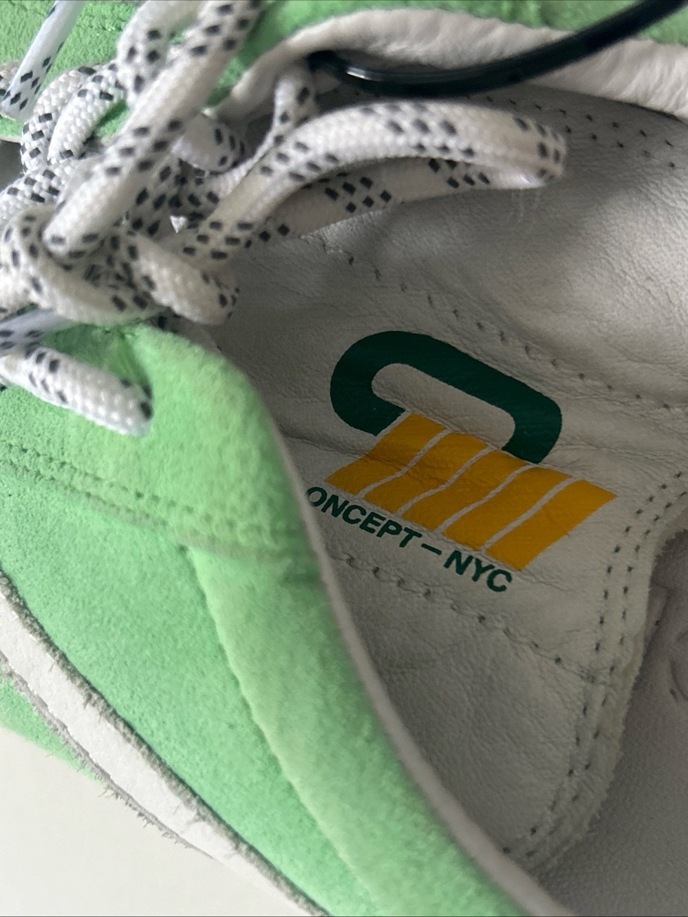 NYC CONCEPTS Suede Green Sneakers with White Stripe & Yellow Accents Size 8 - Picture 10 of 16